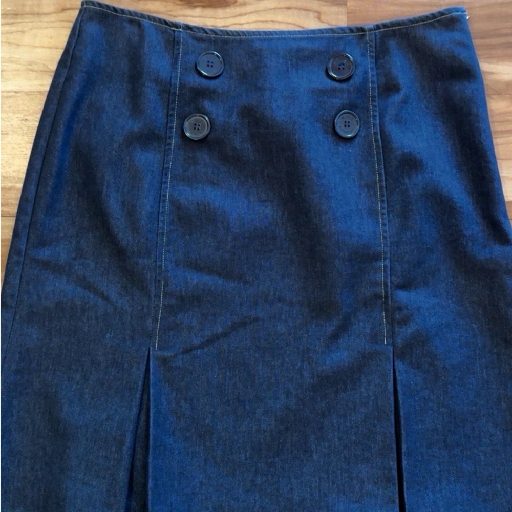Nine & Company Denim Skirt Size 8 | Stretch A-Line | Nautical Button Detail - Picture 2 of 6